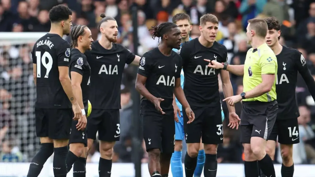 Tottenham'da Büyük Şok: Küme Düşme Halinde Oyuncuların Maaşları Yarıya İnecek!