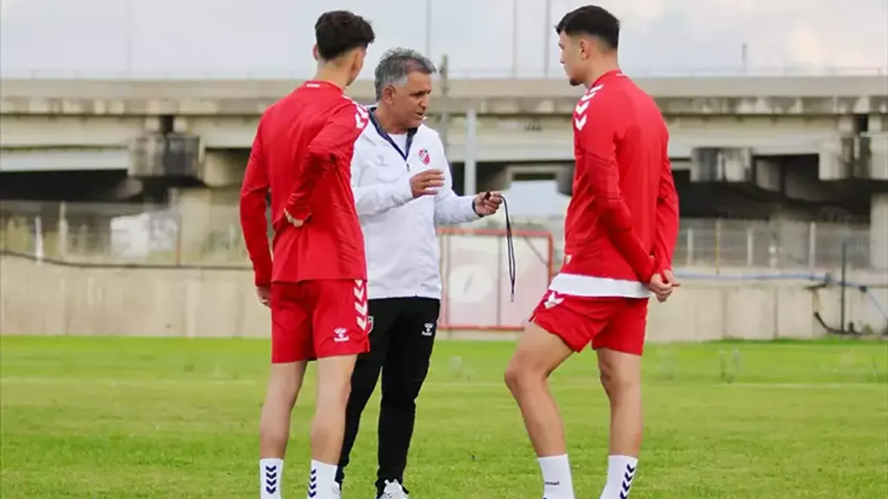 Karşıyaka'da Sarsıntıya Rağmen Hedef Belli: Burhanettin Basatemür'den Net Mesaj!