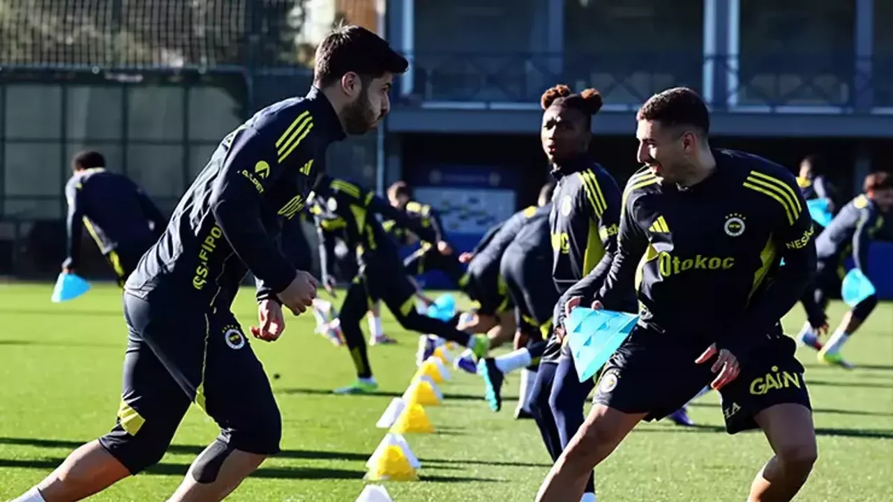 Fenerbahçe, Samsunspor Deplasmanına Tam Gaz Hazır: Can Bartu'da Son Ter!