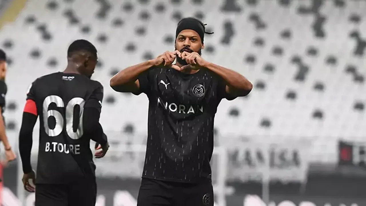 Manisa FK'da Diony Rüzgarı: Fransız Yıldız Penaltılarla Takımı Zirveye Taşıyor