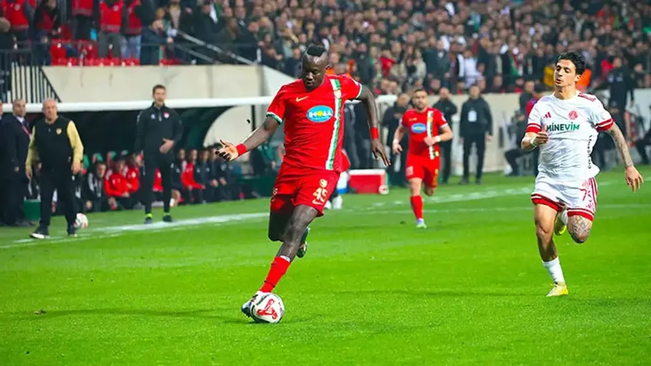 Mbaye Diagne 90+3’te sahneye çıktı: Amedspor - Ümraniyespor 2-2
