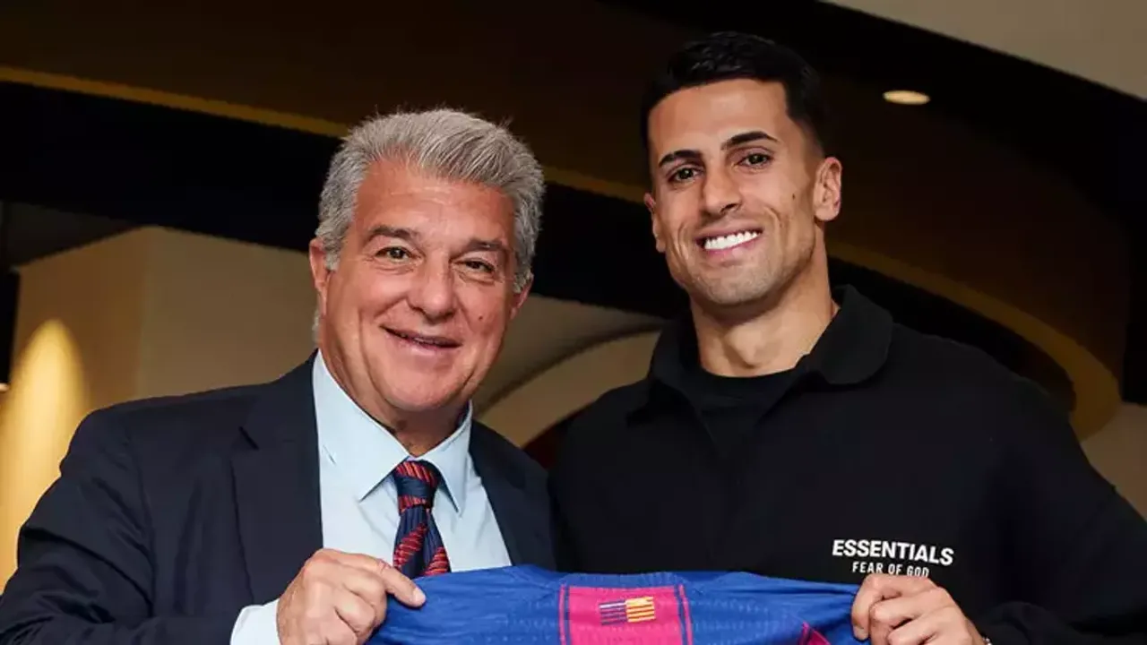 Barcelona'dan Resmi Hamle: Joao Cancelo Yeniden Katalan Devi'nde!