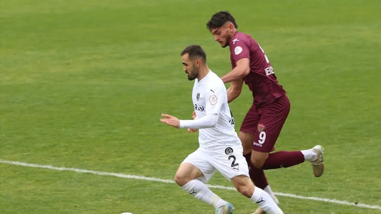 Son Saniyelerde Gelen Nefes Kesen Beraberlik: Hatayspor ve Manisa FK 2-2!