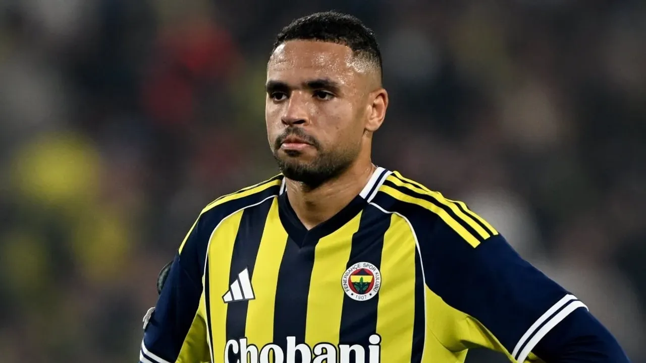 Fenerbahçe'ye En-Nesyri İçin Çifte Avrupa Teklifi! Yönetim Karar Aşamasında