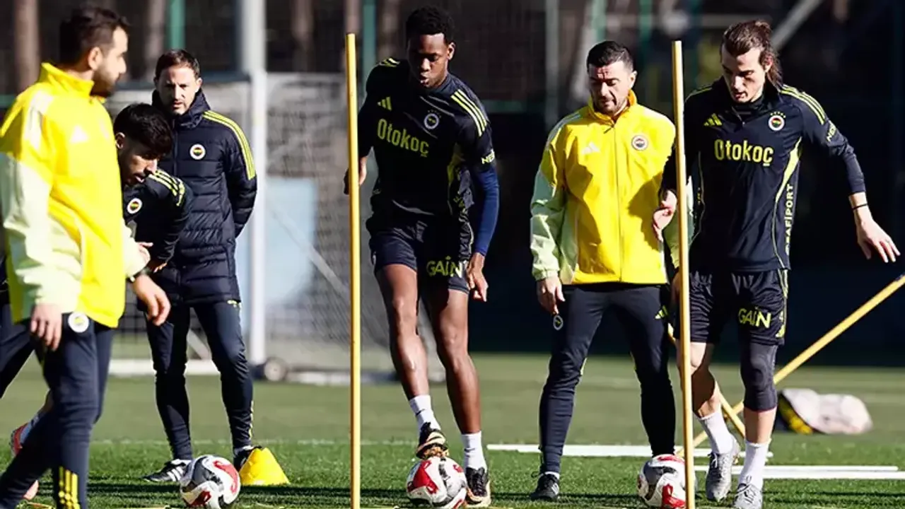 Fenerbahçe, Eyüpspor Maçı Hazırlıklarını Sürdürüyor