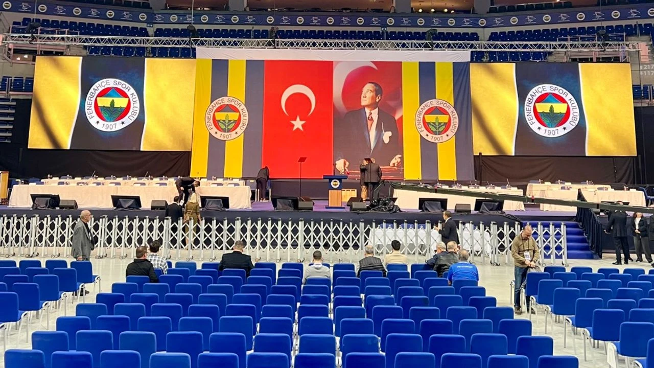 Fenerbahçe'nin Borç Yükü Dev Boyutlara Ulaştı: Son Finansal Tablolar Açıklandı