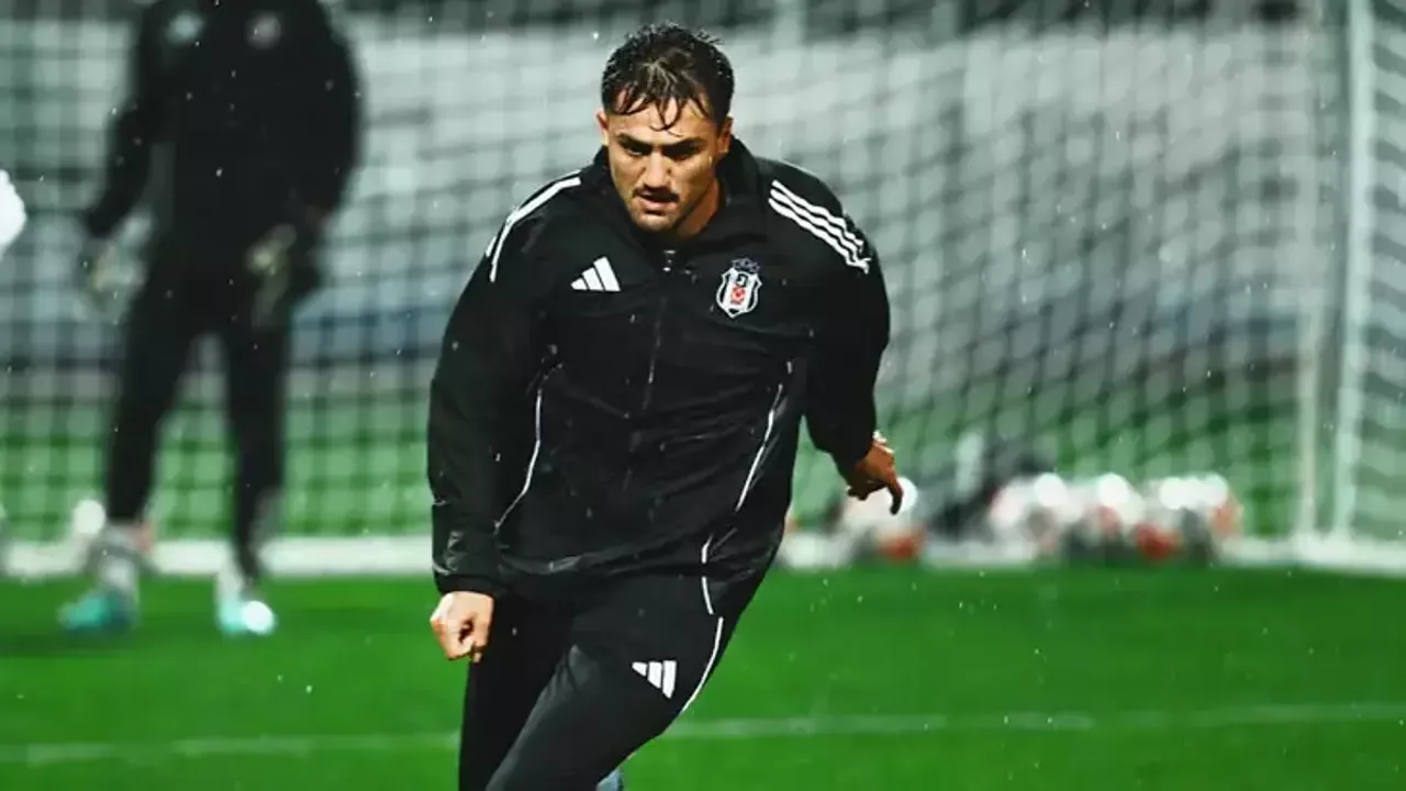 Beşiktaş'ta Cengiz Ünder Rüzgarı: Antrenmanlara Geri Döndü, Kalıcı Anlaşma Yakın!