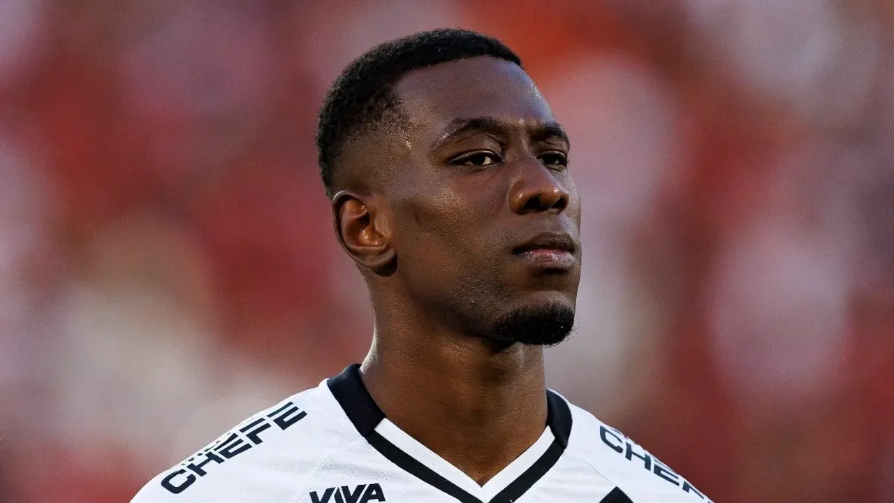 Carlos Cuesta, Vasco da Gama'da Kalıyor: Galatasaray'ın Kasasına Sıcak Para!