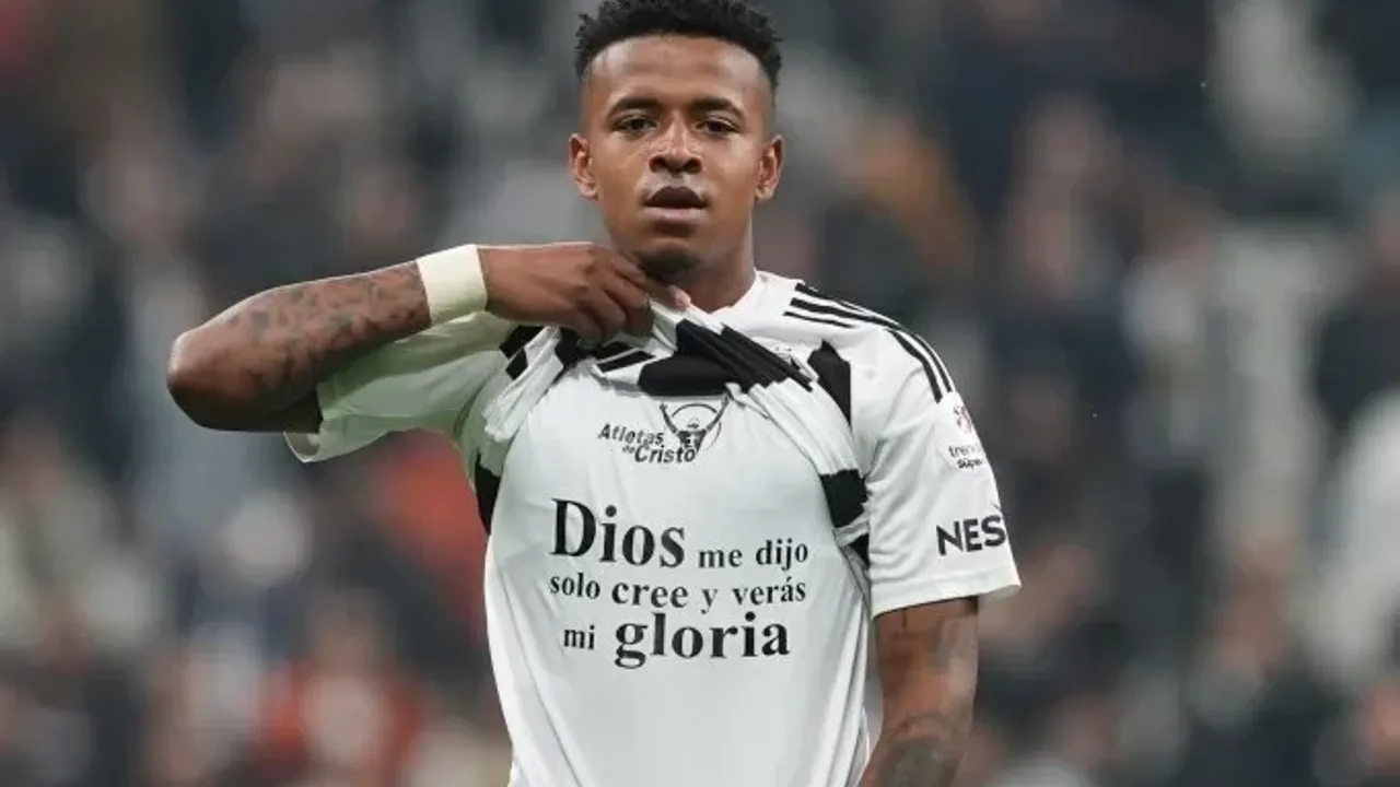 Kenny Arroyo'dan Beklenmedik Hamle: Eski Beşiktaşlıdan Derbi Kahramanına Tebrik!