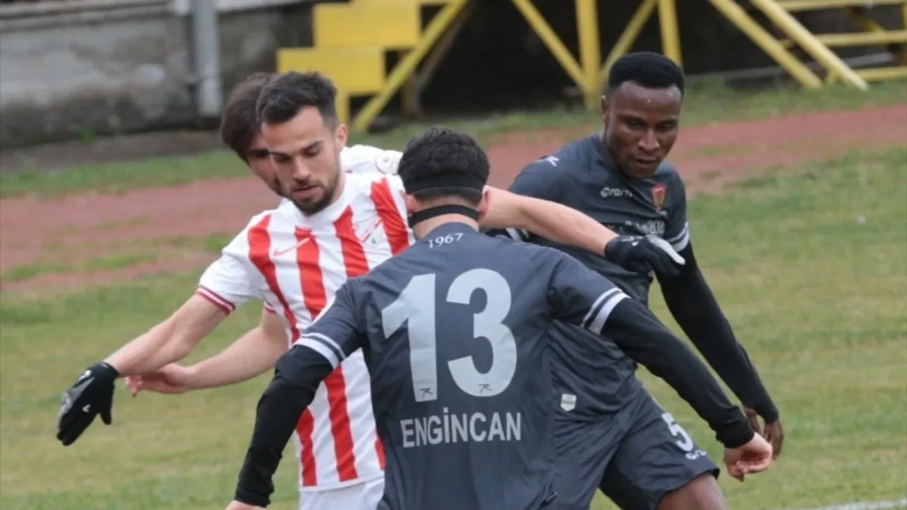Boluspor Evinde Hatayspor'u Devirdi: Suat Kaya Dönemi 3-1'lik Galibiyetle Başladı!