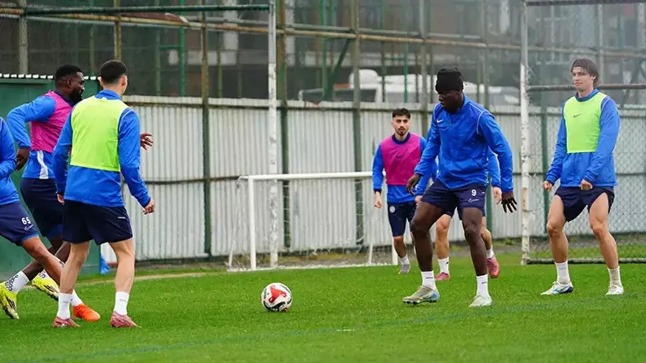 Çaykur Rizespor'dan Samsunspor Derbisi İçin Yoğun Mesai!