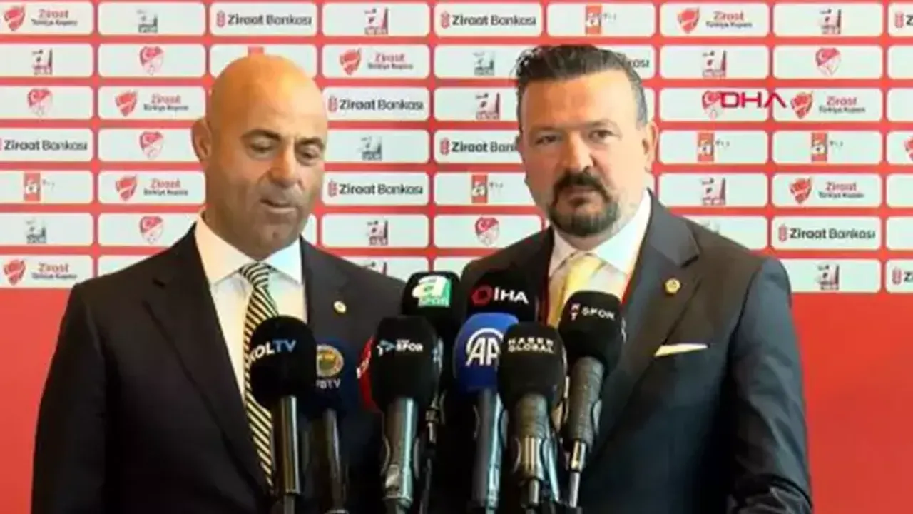 Fenerbahçe'den Kritik Açıklamalar: Transfer İçin 'Erken', Hedef 3 Kulvarda Şampiyonluk!