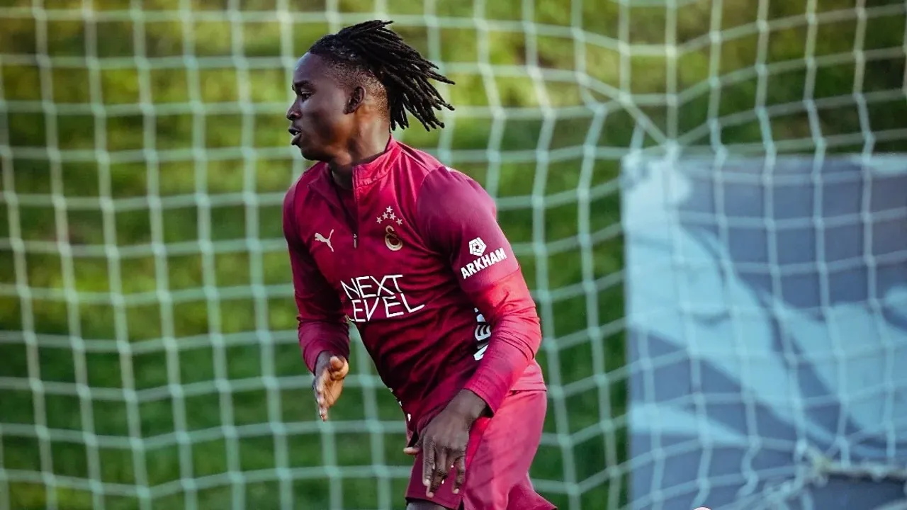 Galatasaray'da Eyüpspor Mesaisi Başladı: Okan Buruk'tan Kritik Hazırlık Talimatları!