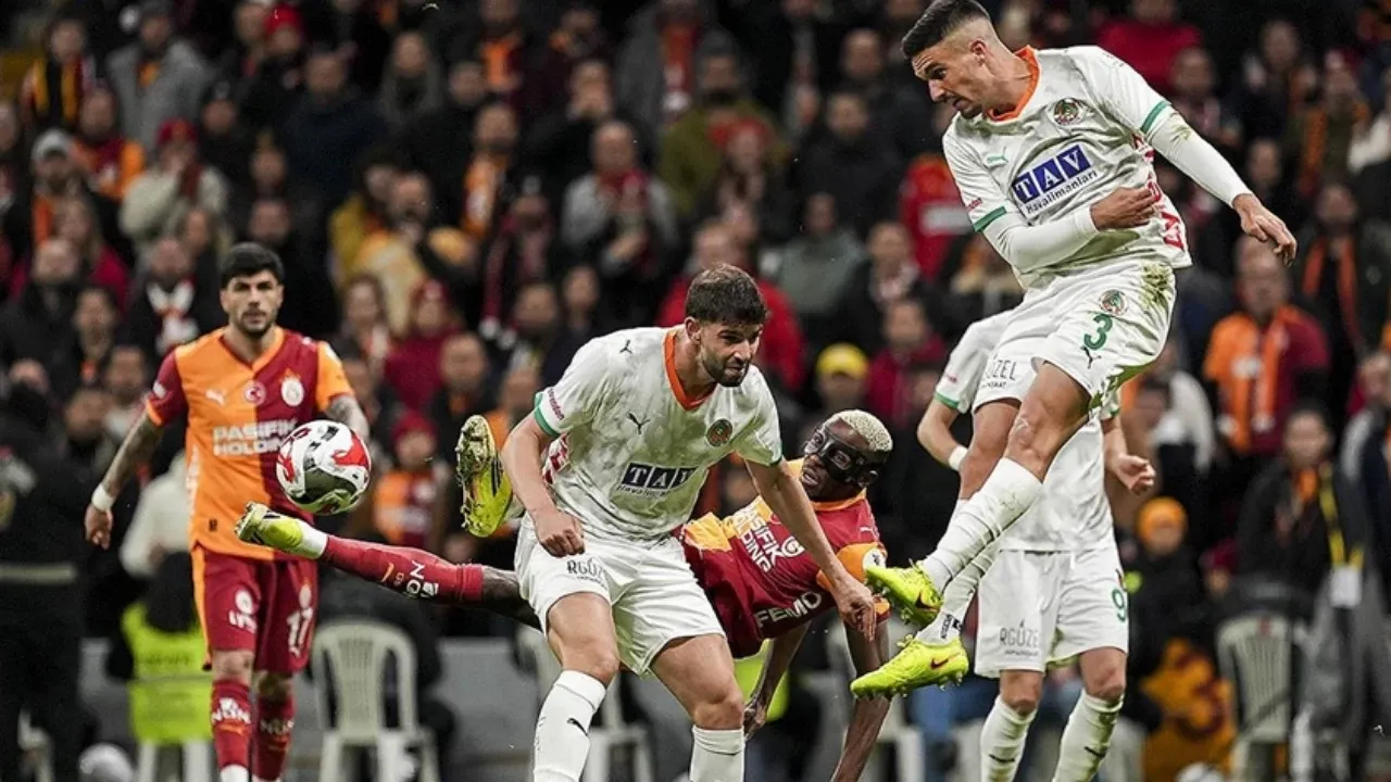 Kupa Arenası Alanya'da Kızışıyor: Galatasaray'dan Kritik Çıkartma!