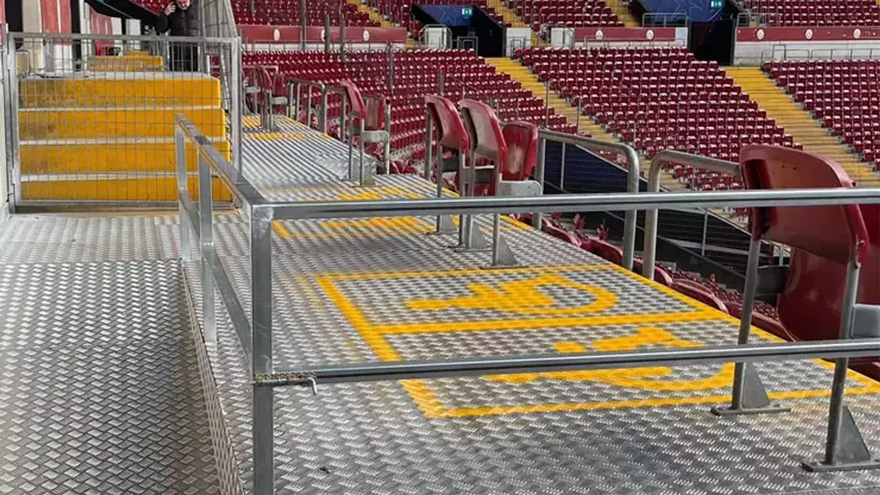 RAMS Park'ta Engelli Erişimi Zirvede! Liverpool Derneği'nden Galatasaray'a Özel Övgü