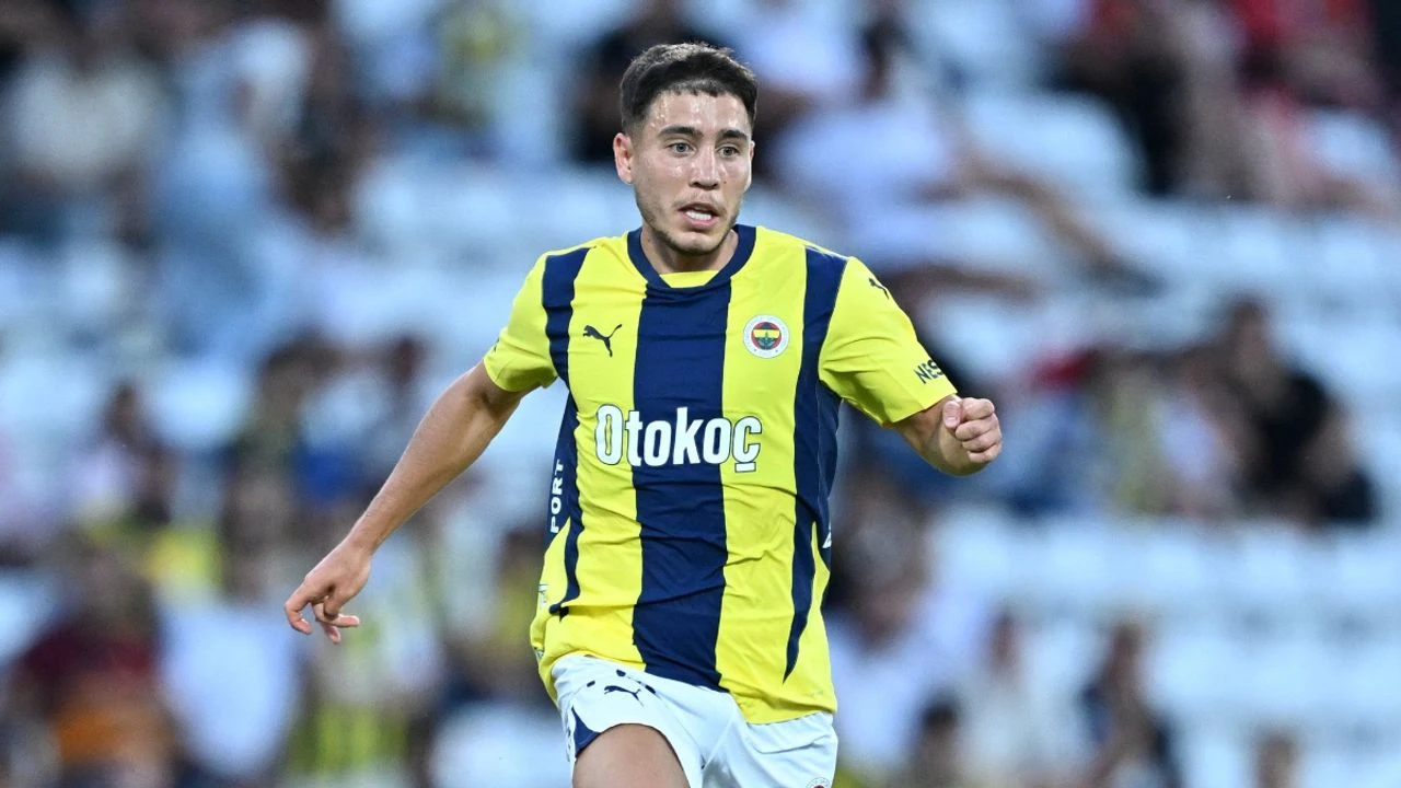Fenerbahçe'den Ayrılık Rüzgarları: Emre Mor'a Süper Lig'den Sürpriz Talip Çıktı!