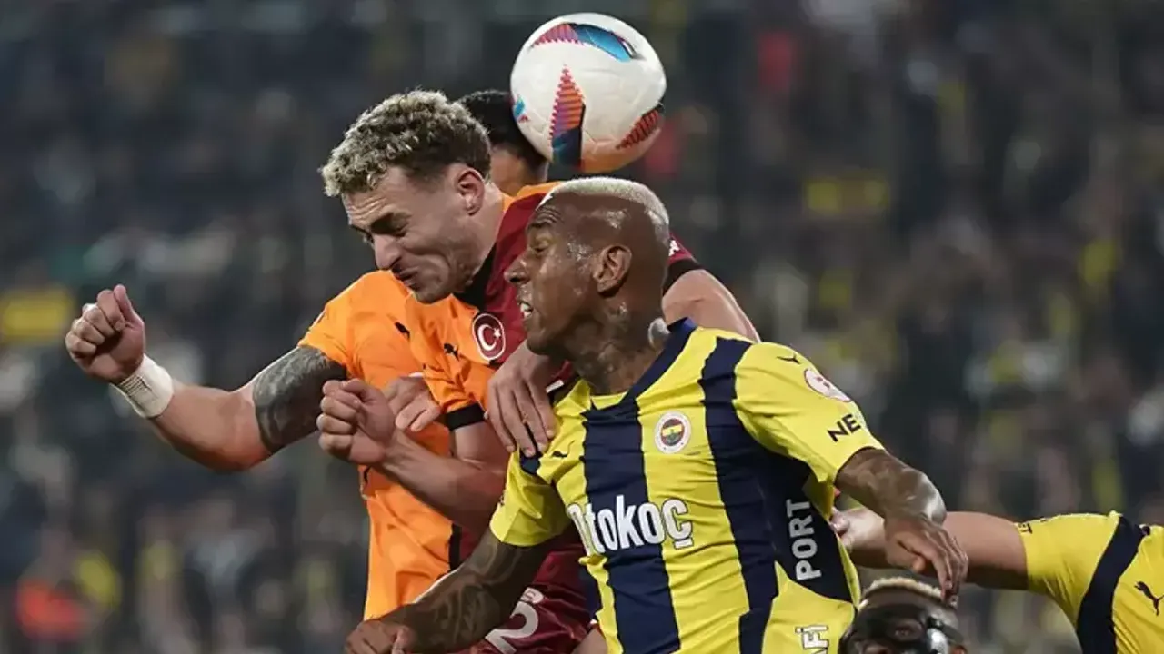 Ezeli Rekabetin Ateşi Saha İçine Sıçradı: Fenerbahçe Kırmızı Kartlarda Zirvede!