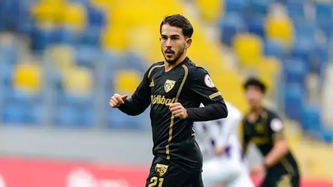 Kayserispor'da Kara Haber: Genç Yıldız Yiğit Emre Çeltik Sezonu Kapattı!