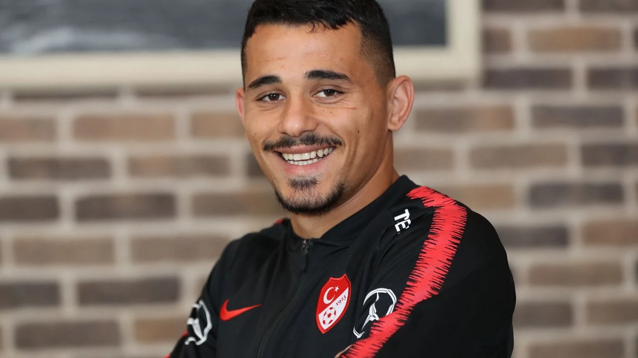Çorum FK'da Beklenmedik Ayrılık: Serdar Gürler'e Yol Göründü!