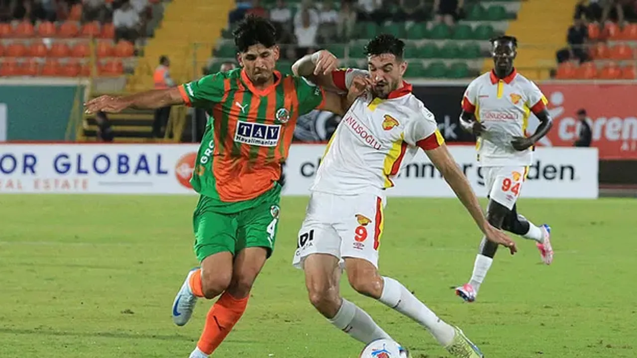 Trendyol Süper Lig'de Göztepe ve Alanyaspor'dan Gollü Beraberlik: Puanlar Paylaşıldı