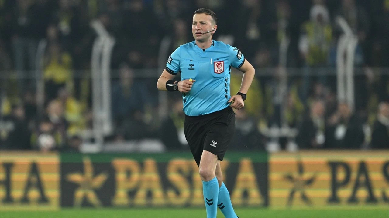 Galatasaray'dan Derbi Hakemi Yasin Kol'a Videolu İsyan: Skandal Kararlar Tartışması Büyüyor!