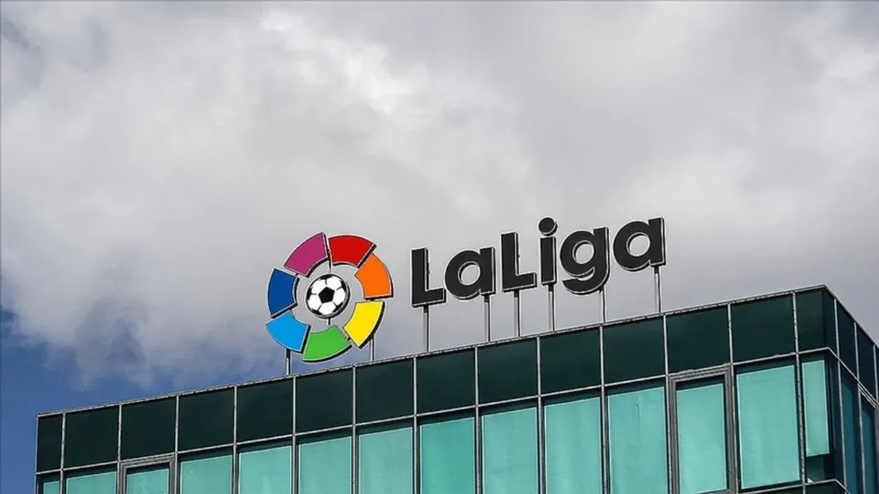 La Liga'dan Büyük Sürpriz: İkonik Formalarla Geçmişe Yolculuk!