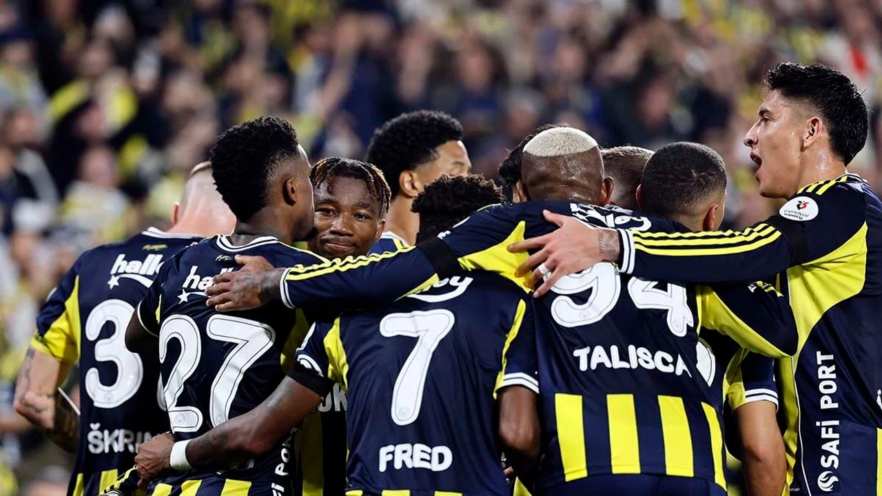 Süper Lig'de Büyük Randevu: Kocaelispor-Fenerbahçe Maçı Öncesi Eksik Listesi Açıklandı!