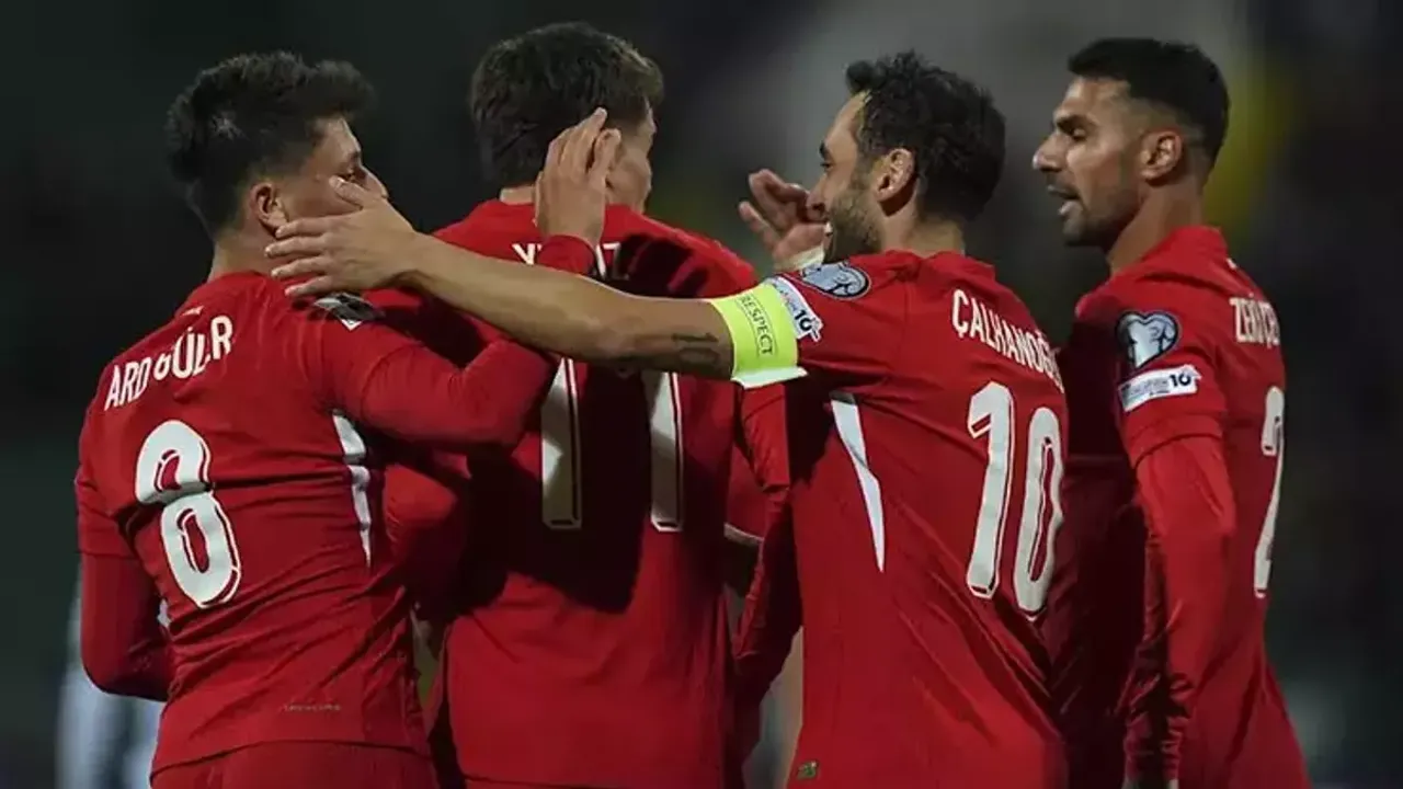 Juventus'tan Çifte Milli Yıldız Hamlesi! Zeki Çelik ve Kenan Yıldız Aynı Formayı Giyecek mi?