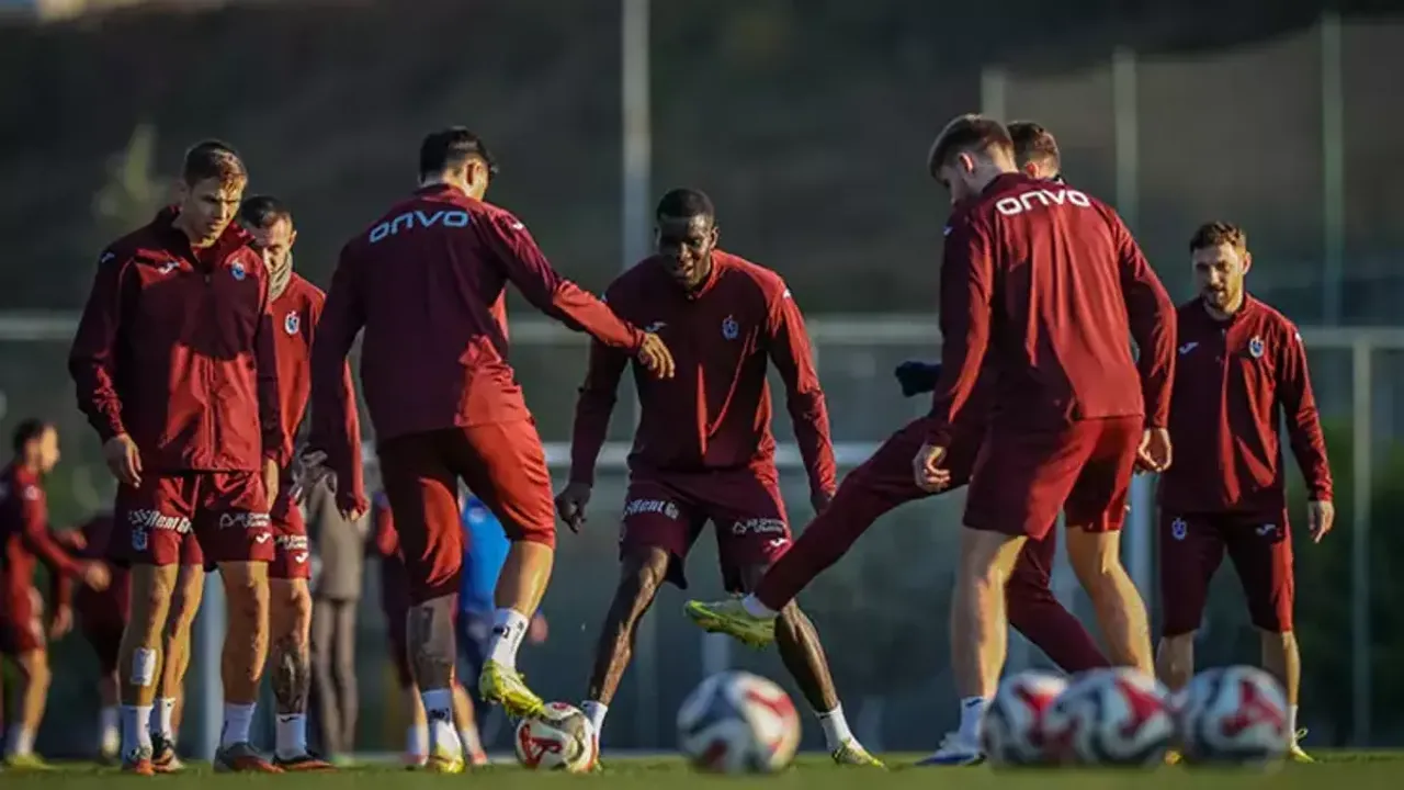 Trabzonspor'dan Göztepe Maçı Öncesi Son Provalar: Fatih Tekke'den Taktik Dokunuşlar!