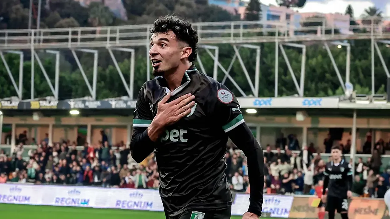 Göztepe'den Gökdeniz Bayrakdar Hamlesi: Bodrumspor Teklifi Reddetti!