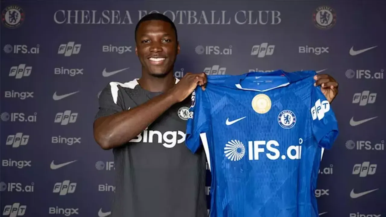Chelsea'den Orta Saha Devrimi: Caicedo 2033'e Kadar İmza Attı!