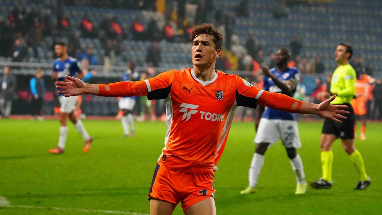 Süper Lig'de İlk Yarı Perdesi Kapandı: Shomurodov Gol Krallığı Zirvesinde!