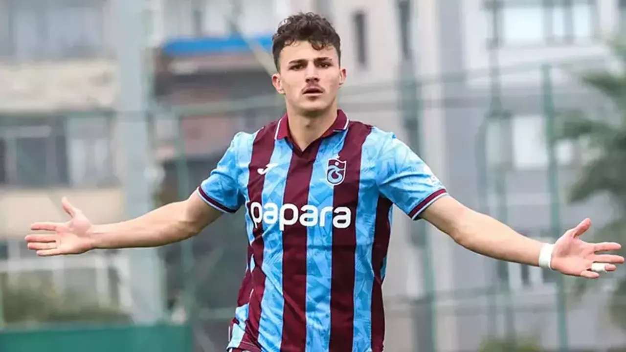 U19 Ligi Derbisi: Trabzonspor, Fenerbahçe'yi 90+6'da Yıktı!