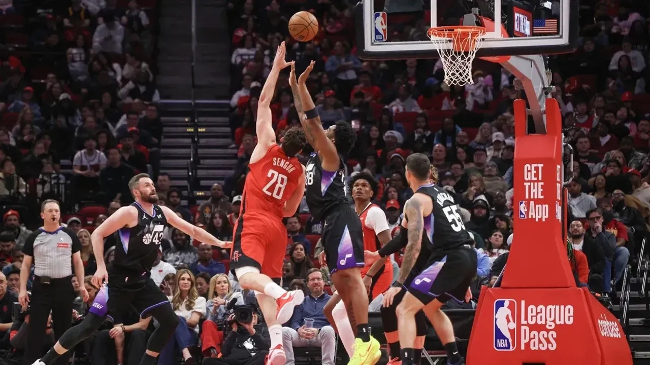 Alperen Şengün'den Triple-Double'a Kıl Payı: Houston Rockets Jazz'ı Devirdi!