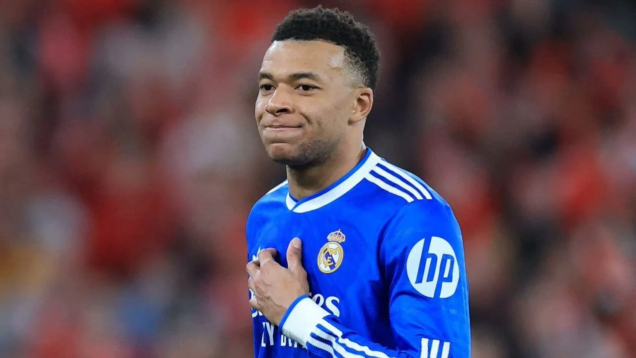 Real Madrid'e Dev Şok: Kylian Mbappe'den Şampiyonlar Ligi Öncesi Kötü Haber!
