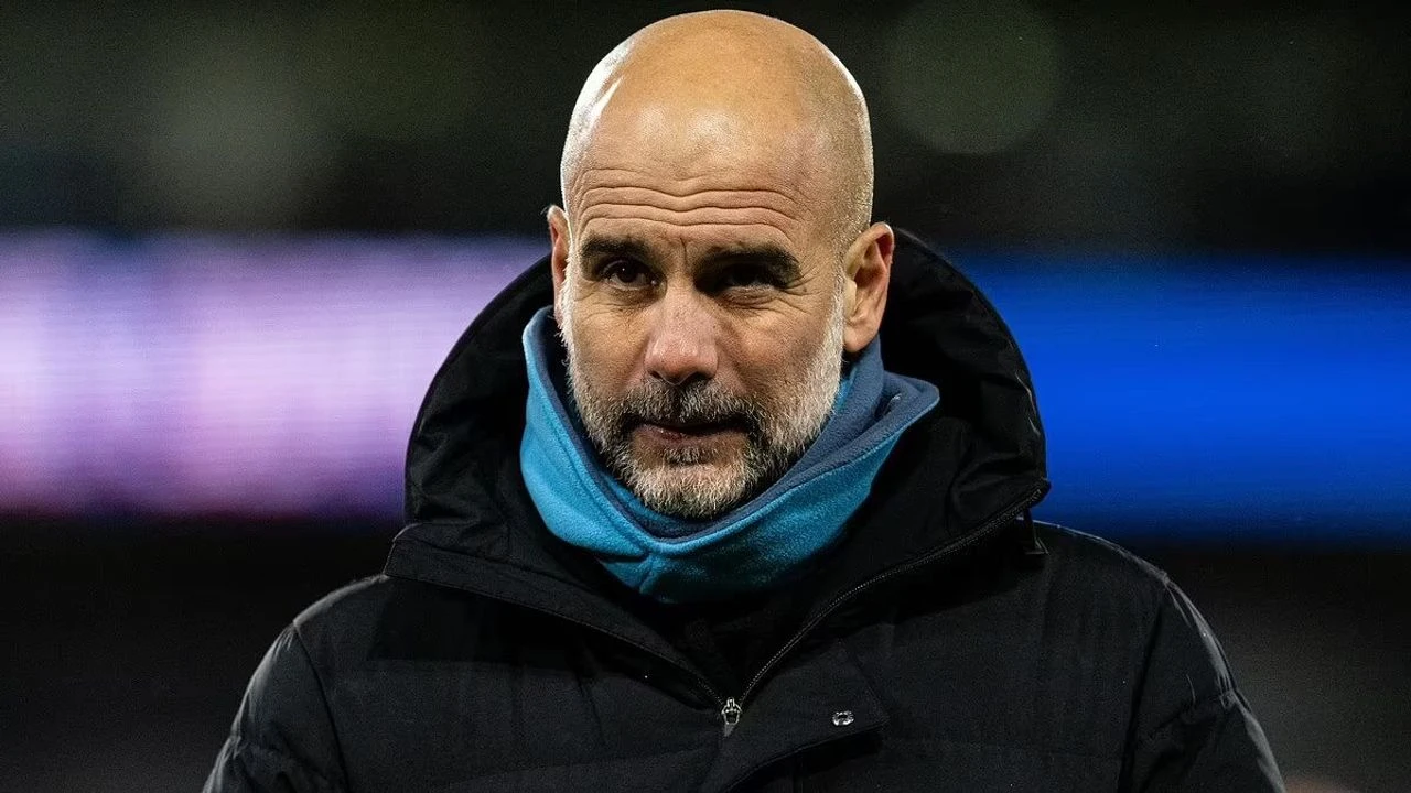Premier Lig'de Çağ Kapanıyor: Guardiola, Salah, Silva ve Robertson'dan Duygusal Ayrılıklar