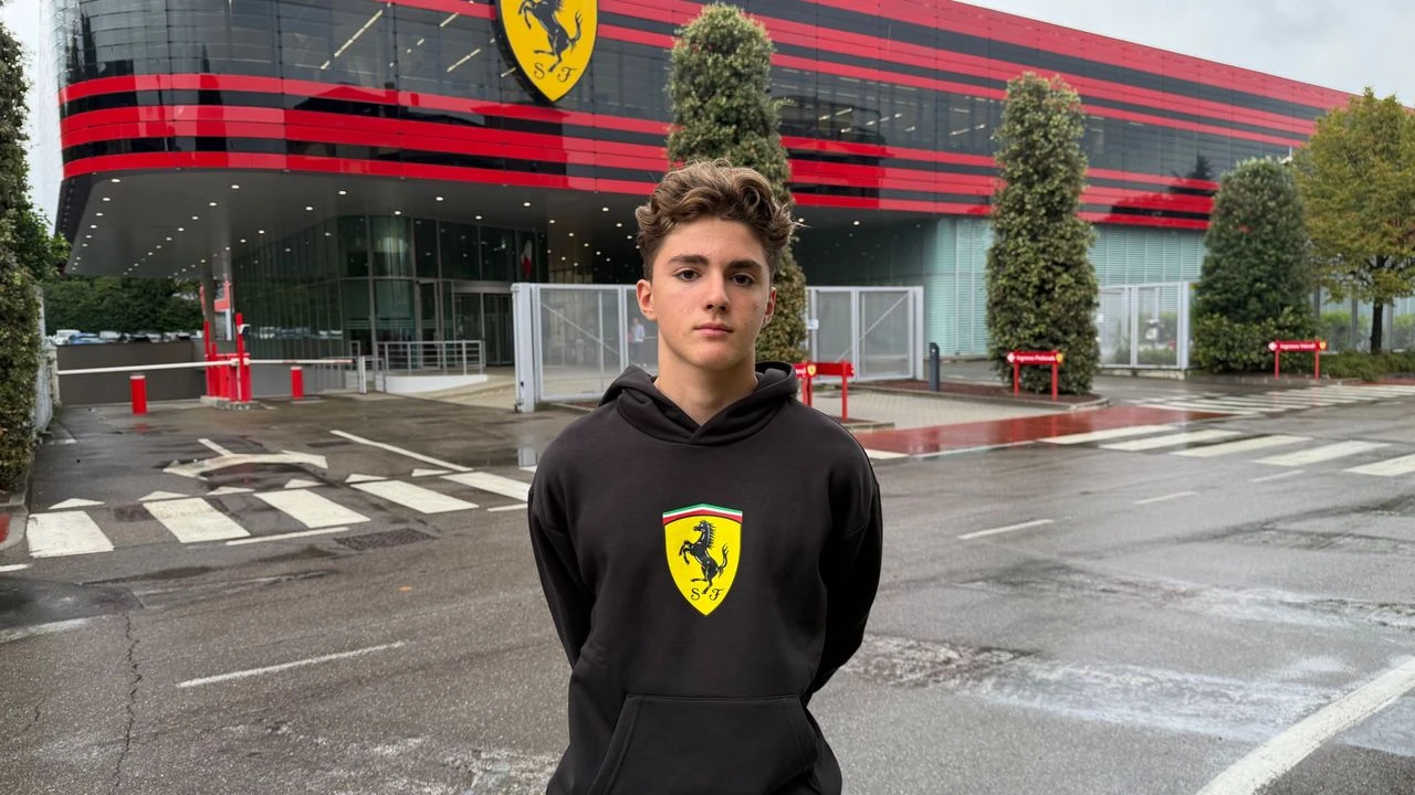 Ferrari'de İlk Türk: Alp Aksoy'dan Dev Adım