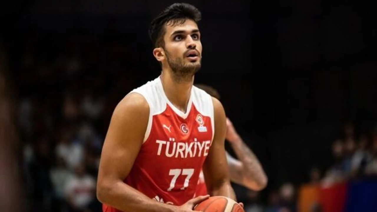 Ömer Faruk Yurtseven Golden State Warriors ile 10 Günlük Kontrata İmza Attı!