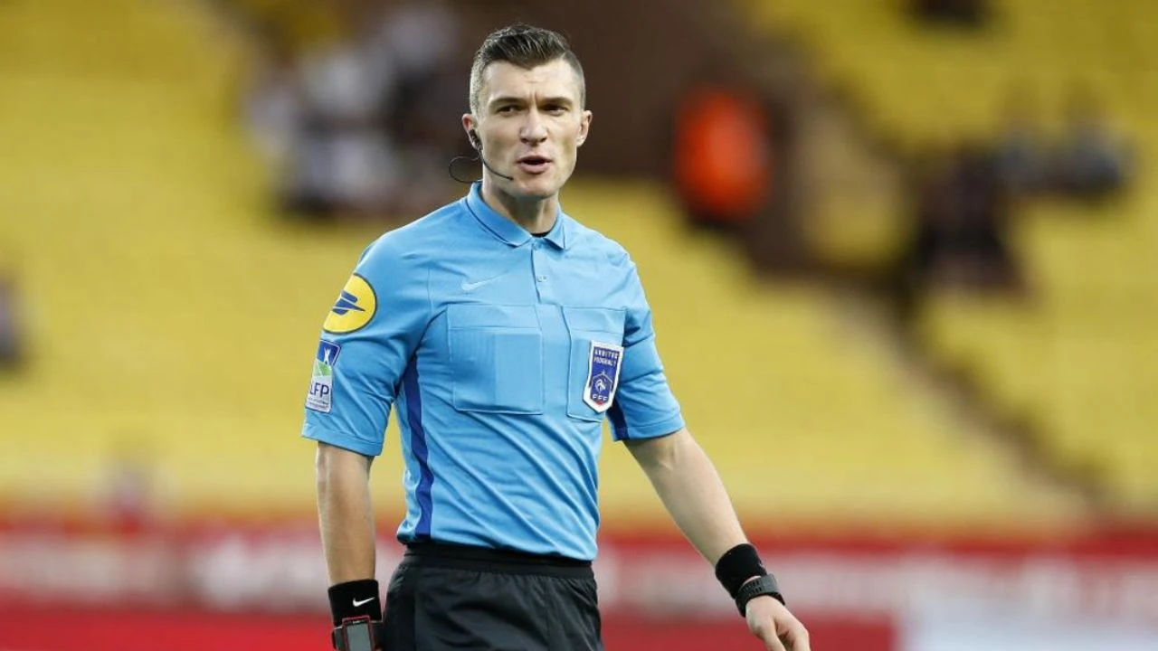 Fenerbahçe'nin Avrupa Sınavında Fransız Hakem Rüzgarı: Brann Maçına Delajod Atandı!