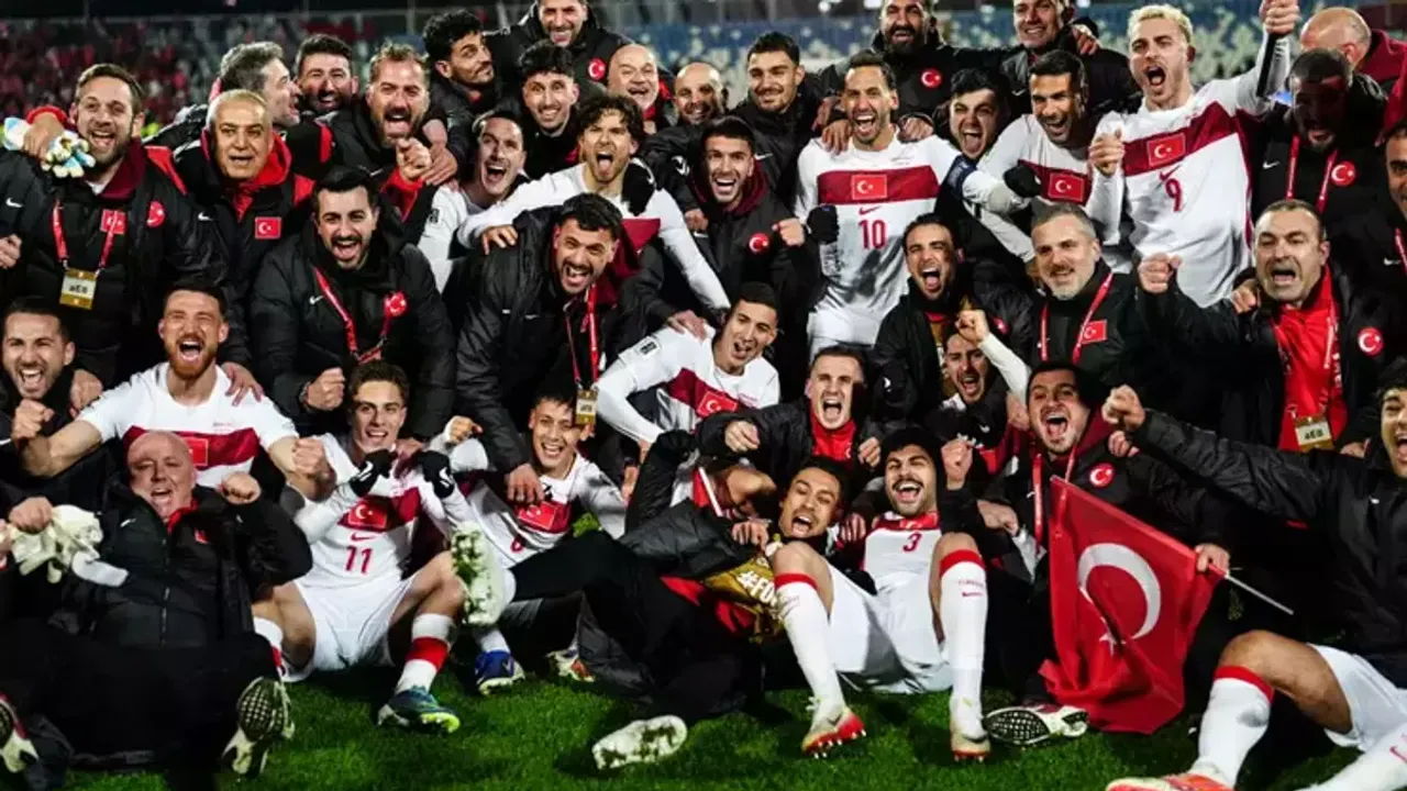 Son Dakika! A Milli Takım FIFA Sıralamasında Zirveye Tırmandı: 9 Yılın Rekoru Kırıldı!