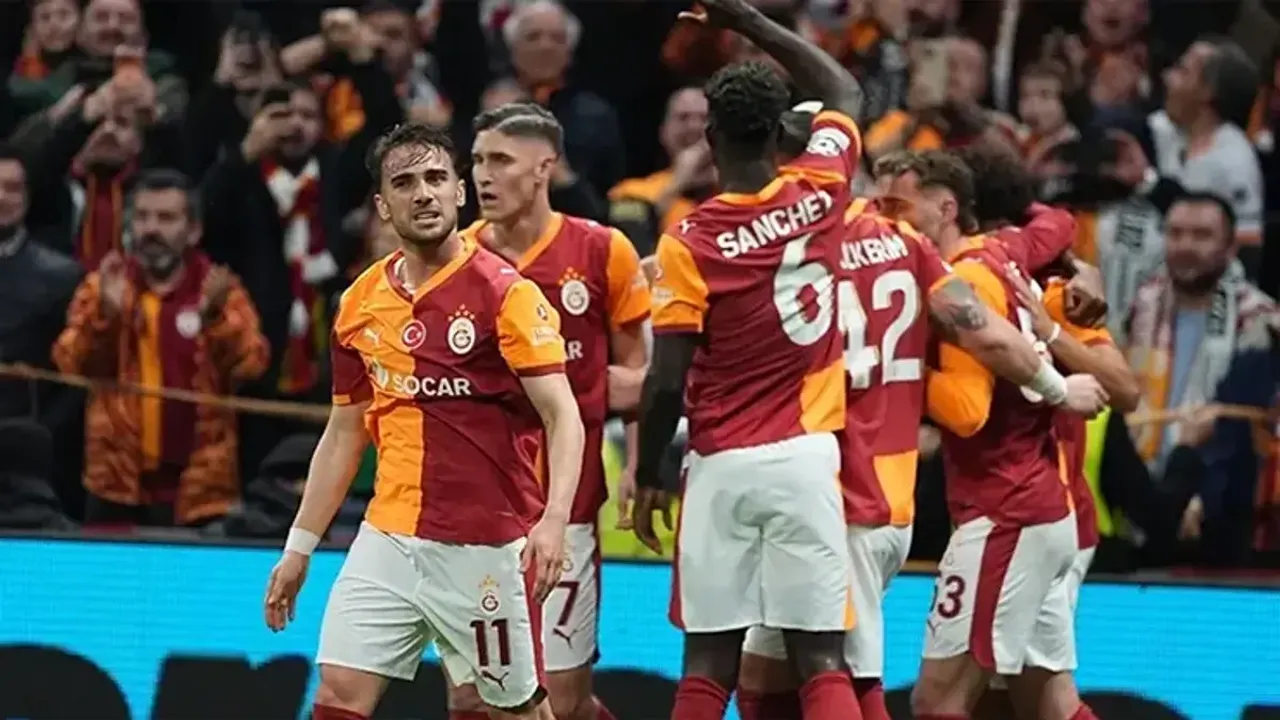 Galatasaray'ın Samsunspor Deplasman Kadrosu Belli Oldu: Yıldızlar Hazır, İki Önemli İsim Yok!