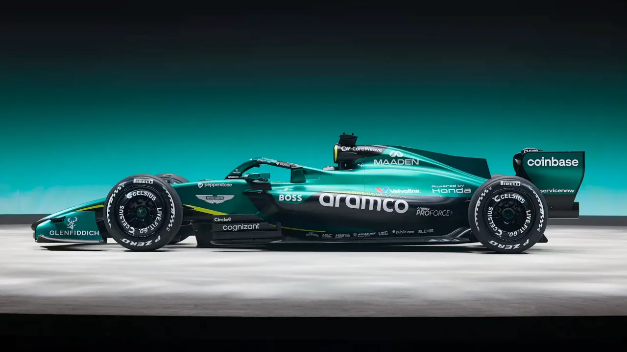 Aston Martin'den F1 Dünyasına Yeni Nesil Sinyali: AMR26 Göz Kamaştırdı!