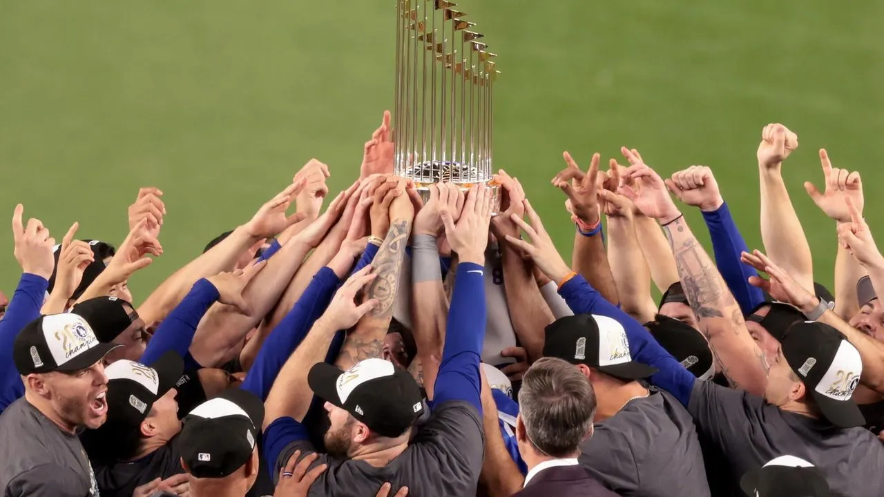 Milwaukee Brewers Tarih Yazdı: İlk MLB World Series Şampiyonluğu Milwaukee'ye Geldi!