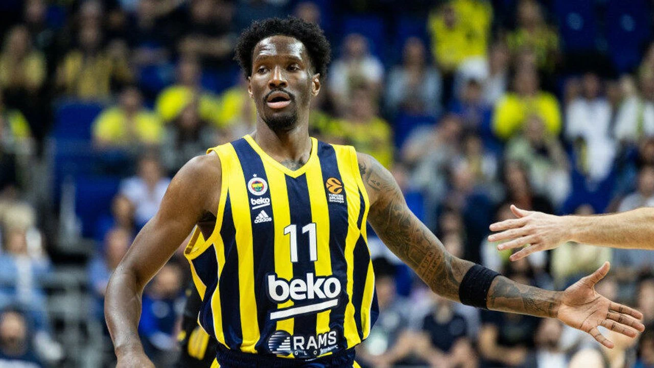 Başkan Videoyla Duyurdu: Nigel Hayes-Davis Açıklandı