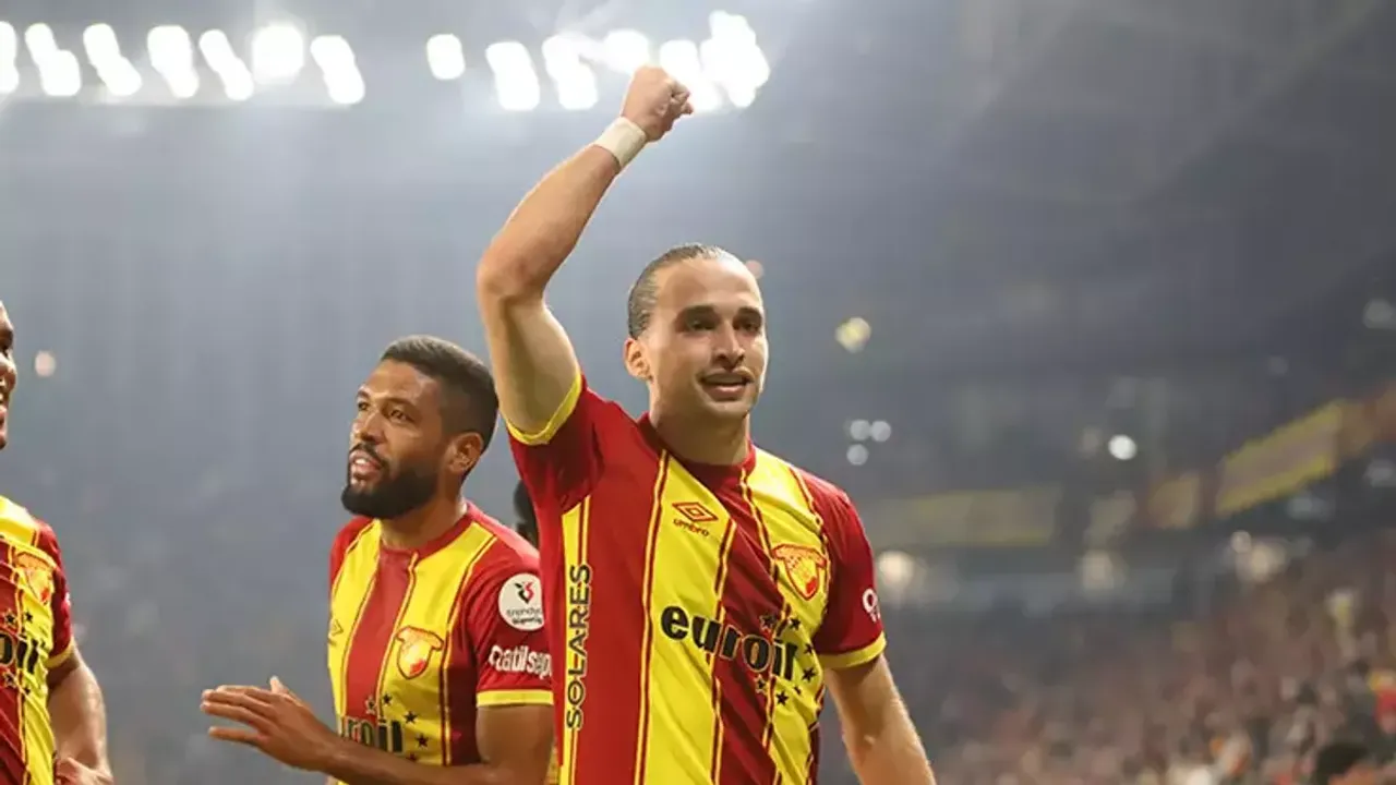 Göztepe'de Stoilov Fırtınası: Arda Okan'ın Gerçek Mevkisi Açıklandı, Santrfor Transferi Kapıda!