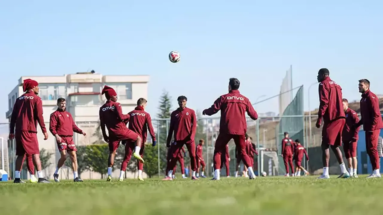 Trabzonspor'da Rizespor Mesaisi: Kritik Derbi Öncesi Son Dokunuşlar