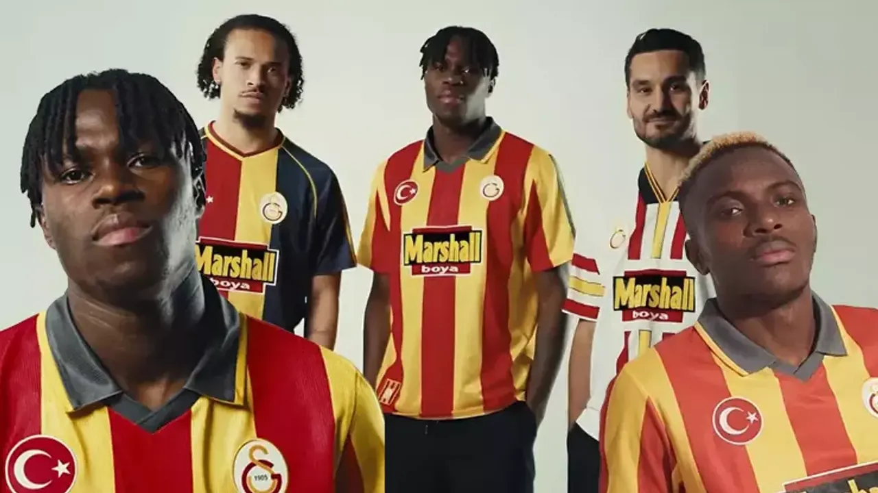 Galatasaray'da Tarihi Forma Satışıyla Finansal Zafer, Kadro Krizinde Okan Buruk'a Zorlu Dönem