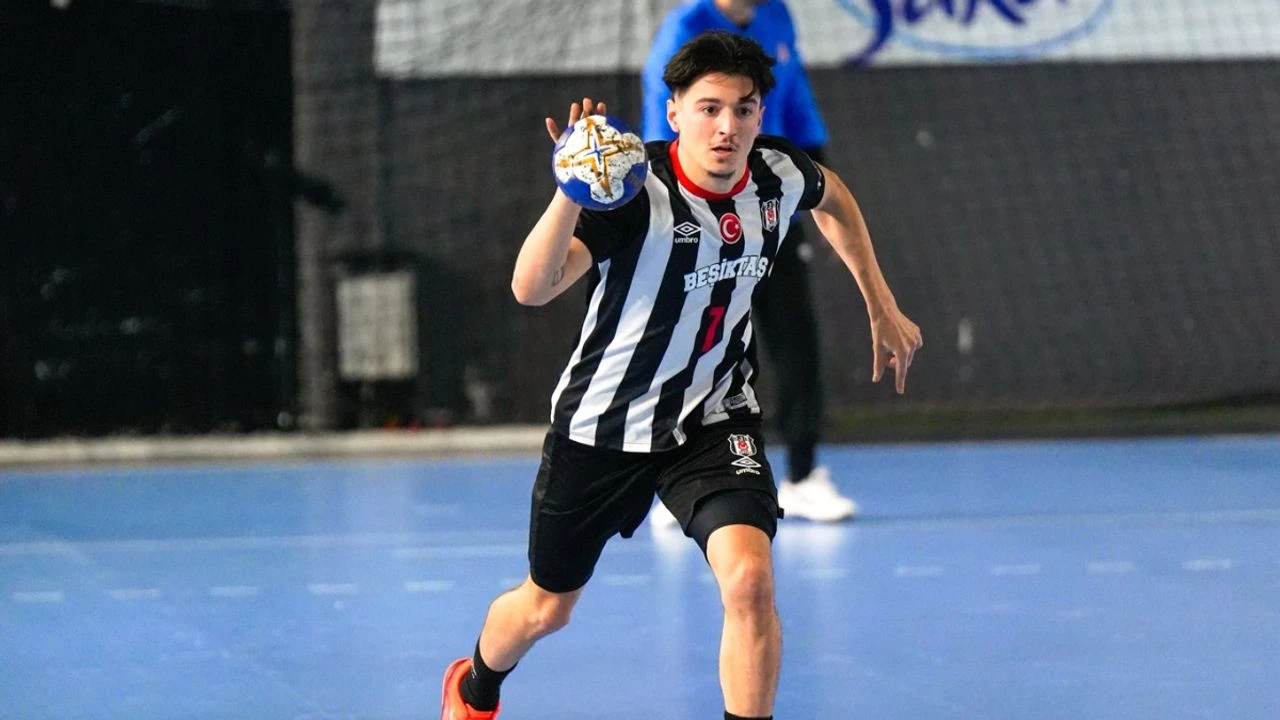 Beşiktaş Hentbol Fırtınası: Giresunspor'u Ezdi Geçti, Parshkov Anısına Zafer!