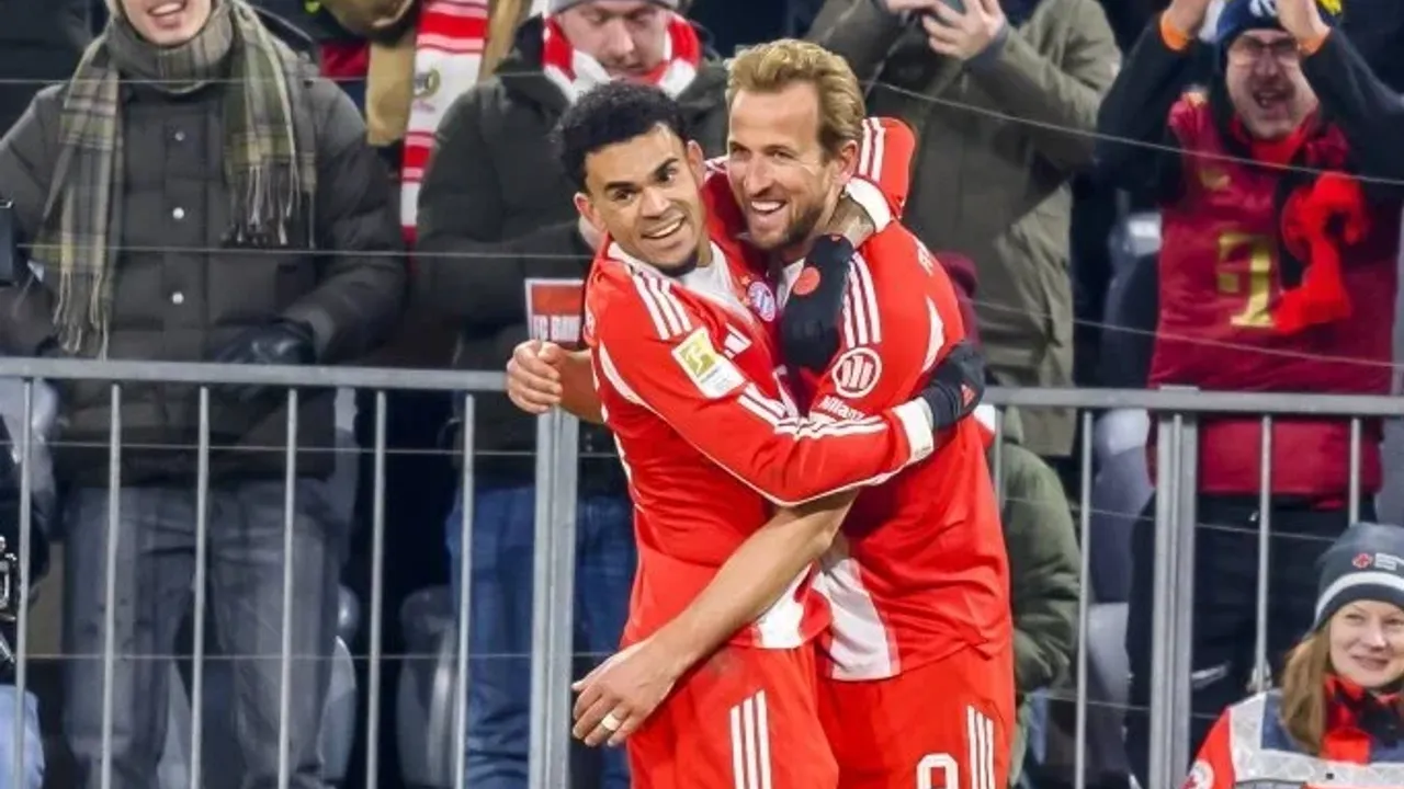 Bundesliga'da Gol Sağanağı: Bayern Münih, Wolfsburg'a Acımadı!