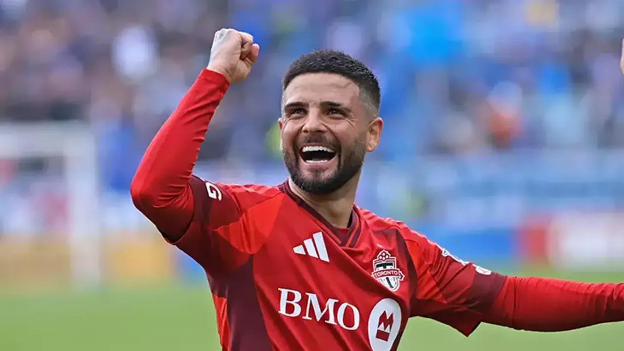 Lorenzo Insigne Avrupa'ya Dönüyor: Yıldız İsimden Flaş Karar!